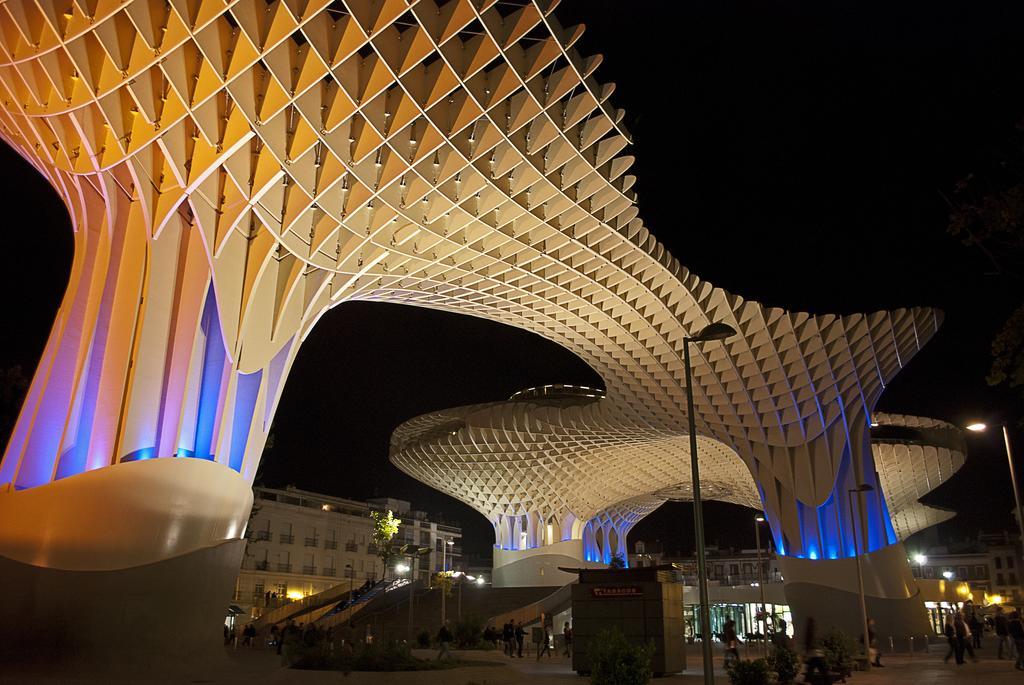 Pension Las Setas Seville Exterior photo
